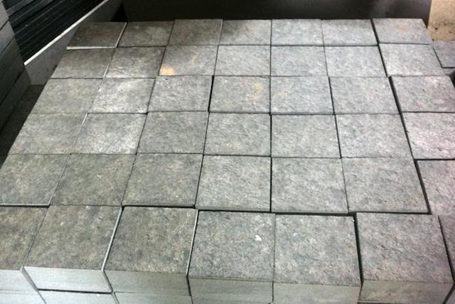 Đá bazan có tuổi thọ cao