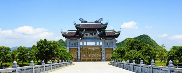 Mẫu lan can bằng đá đẹp 4