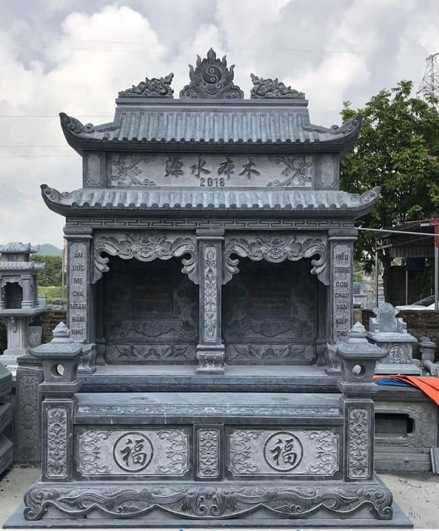Mộ đá đôi hai mái đá xanh đen