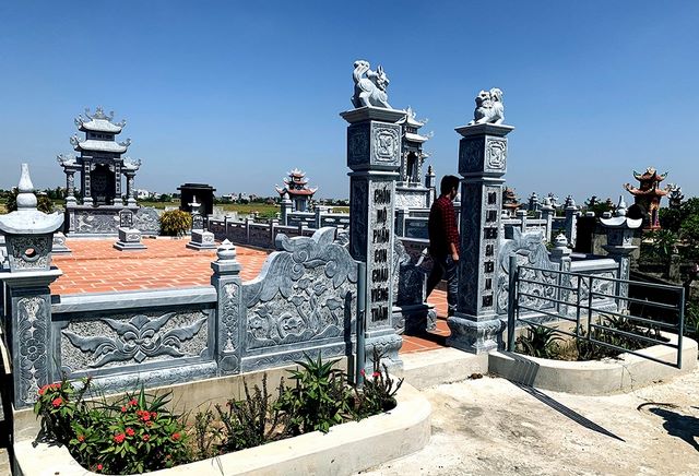 Lăng mộ gia tộc tôn nghiêm