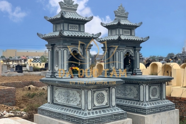 Mộ đá tự nhiên làm bằng đá xanh rêu Ninh Bình Mộ đá tự nhiên làm bằng đá xanh rêu Ninh Bình