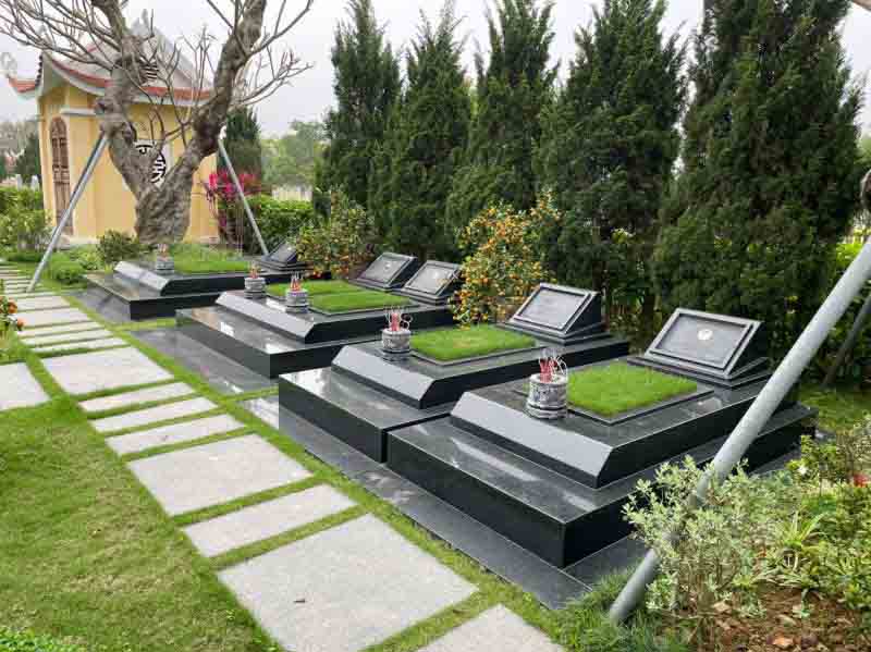 Độ bền của mộ ốp đá so với mộ ốp gạch