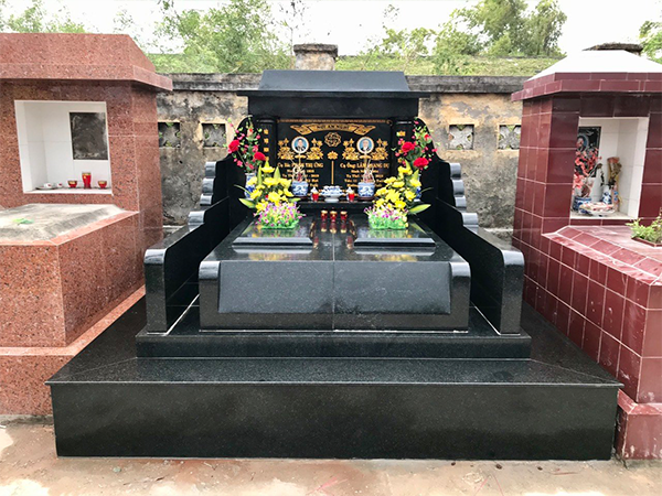 Mộ đá đôi làm từ đá Granite